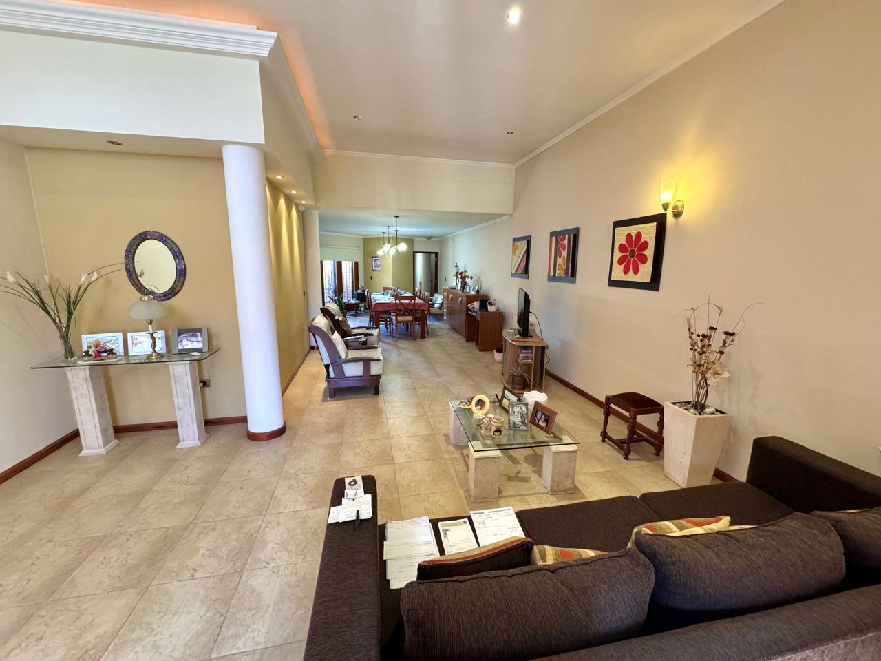 Casa en Barrio Rosedal